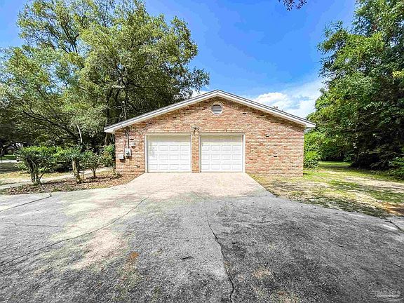 4th image of 4730 Abercrombie Cir