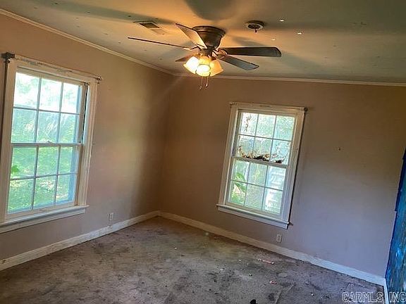 4th image of 1603 W 37th Ave