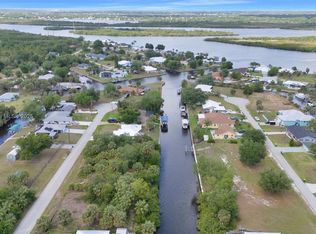28450 Sabal Palm Dr, Punta Gorda, FL 33982