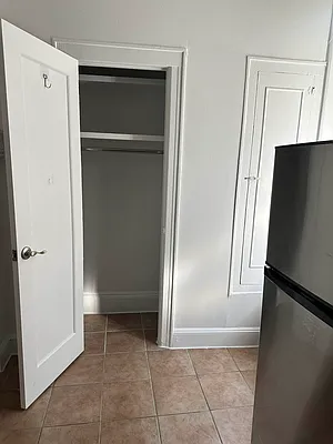 Rented by Waverly Realty Associates | media 6