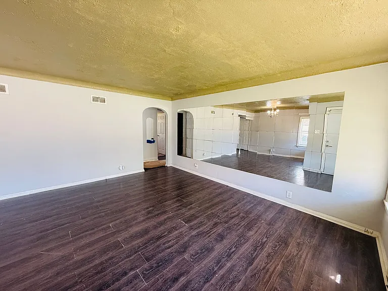 3826 Melba Pl — Photo 4