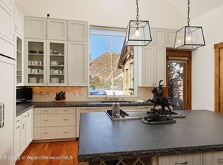 1432 Sierra Vista Dr #A, Aspen, CO 81611