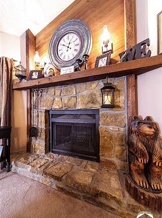 2439  Brookside Dr Lawrence, KS listing photo #5