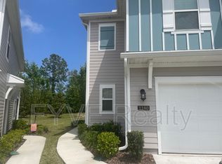 1180 Beach Dune Dr, Jacksonville, FL 32233