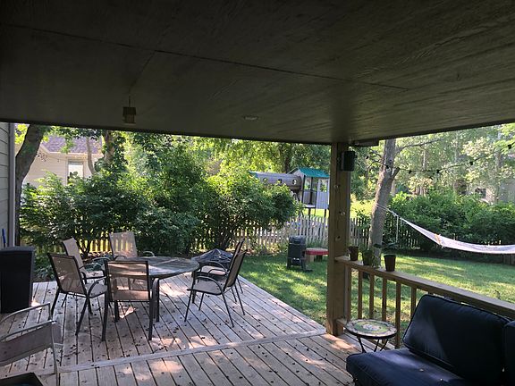 3rd image of 6311 Woodstock Ave