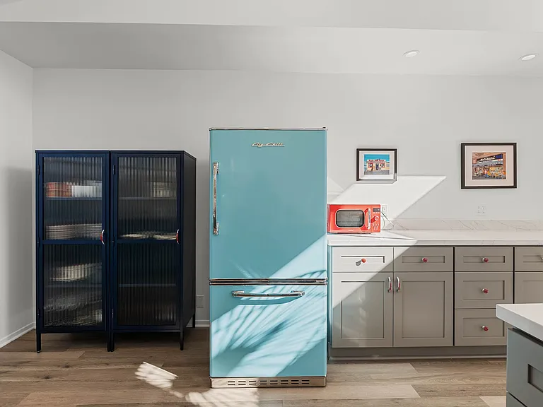 1251 Devon Ln — Photo 13