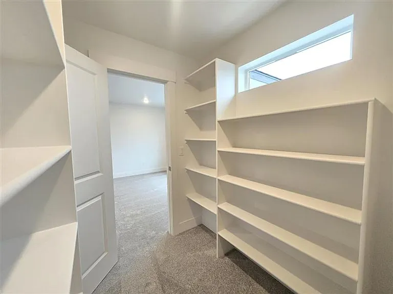 5846 W 40th Ct — Photo 19