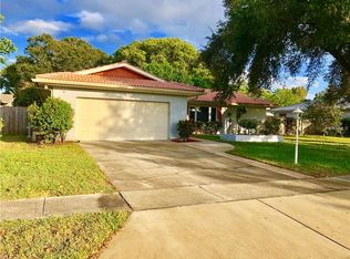 2612 Cedarglen Dr, Dunedin, FL 34698