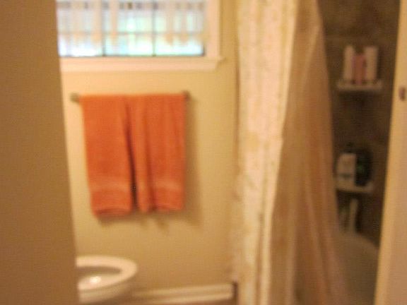 5th image of 103 Hillside Cir