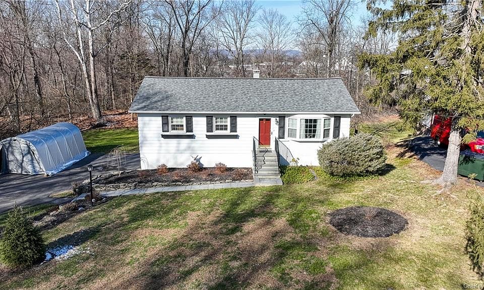 17 Mac Farlane Road, Wappingers Falls, NY 12590 Zillow