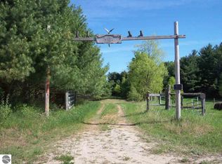 20512 21 Mile Rd, Tustin, MI 49688