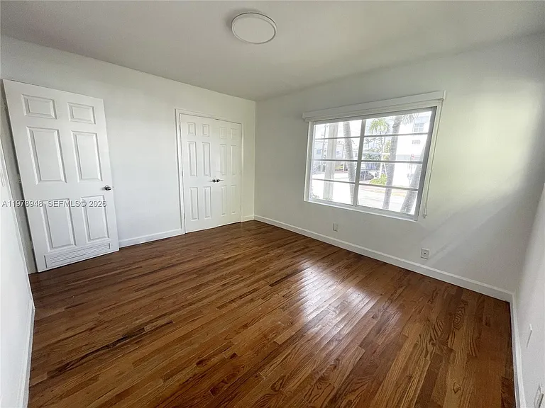 8345 Byron Ave #1 — Photo 21