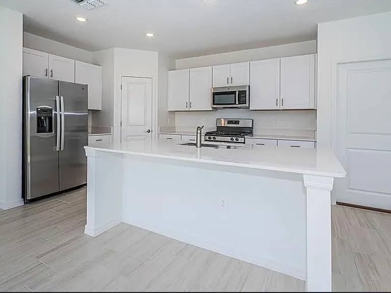 7698 Painted Sky Pl — Photo 6