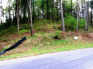 3226 Peninsula Pointe Dr NW #108 & 109, Valdese, NC 28690