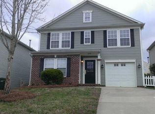 2042 Dunsmore Ln, Waxhaw, NC 28173