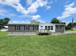 1135 Shipp St, Kingsport, TN 37660