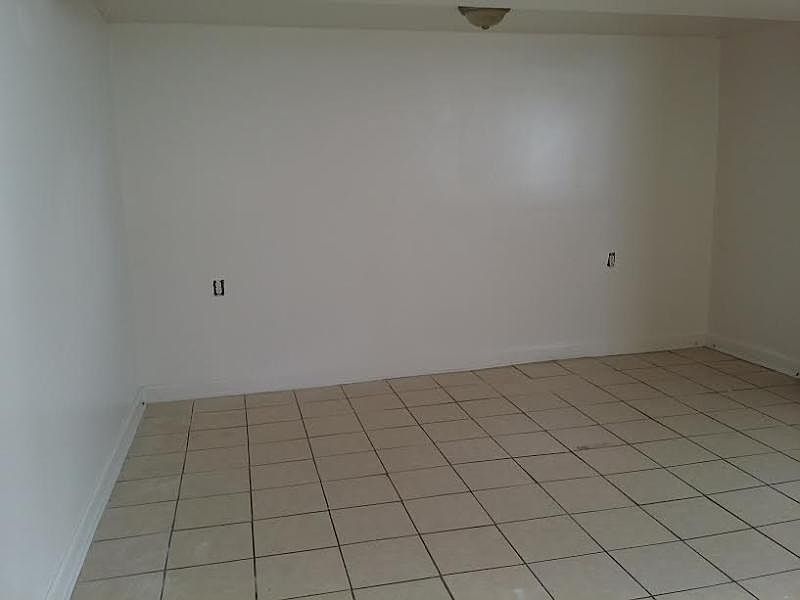 1st image of 117 S Homan Ave