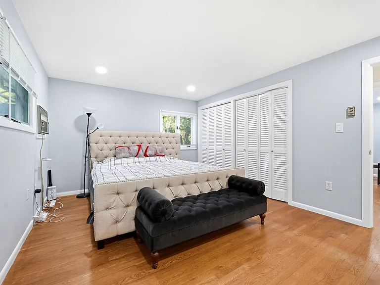 6 Saddle Club Rd — Photo 18