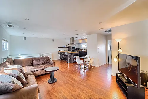 109 Dudley Ave Photo 1