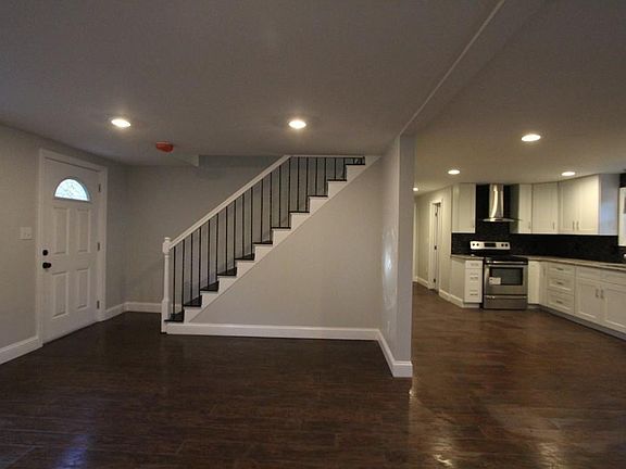 2nd image of 94 Elmwood Ave