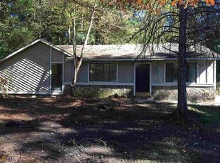 8946 Homewood Dr, Riverdale, GA