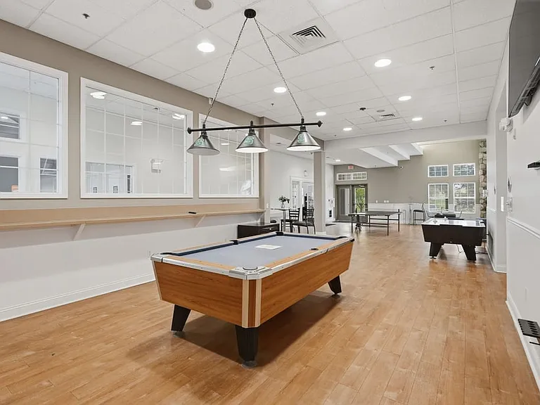 The Landings at Chandler Crossing - Student Living Priced per Bed — Photo 31