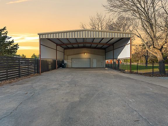 5th image of 990 Cornelius Rd