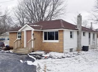 3982 Canal Rd, Spencerport, NY 14559