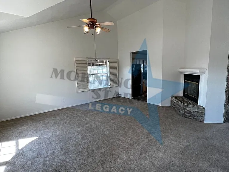 703 City View Dr — Photo 4