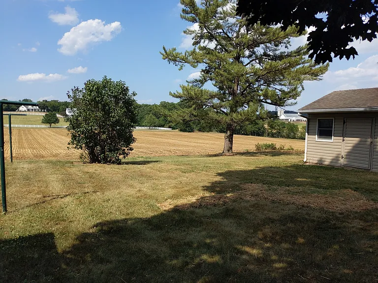 903 Breneman Rd — Photo 8