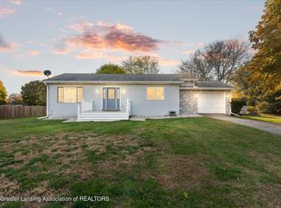 208 Wight St, Elsie, MI 48831