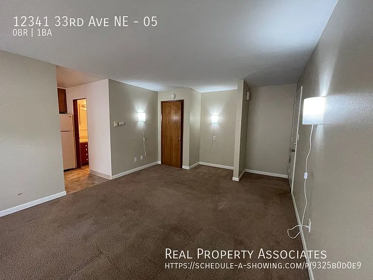12341 33rd Ave NE #5 — Photo 4