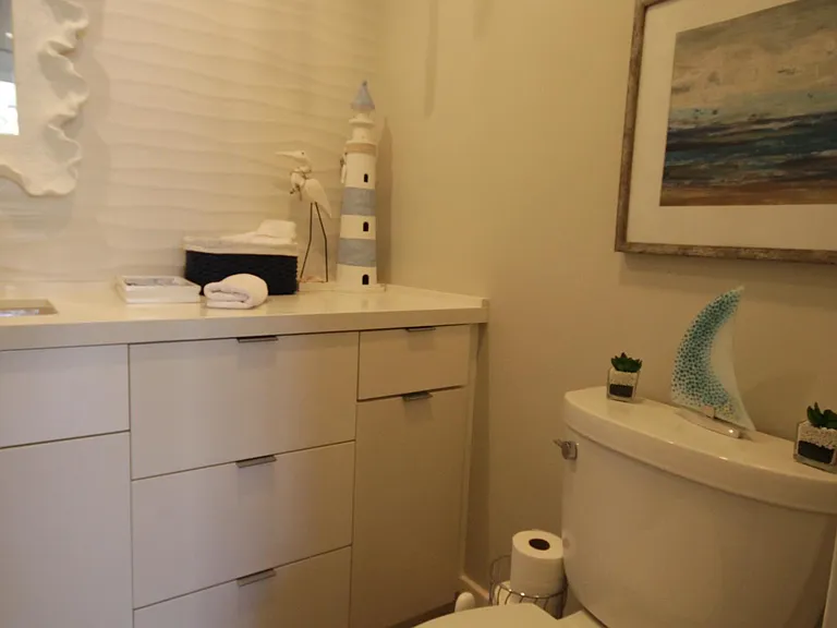 7329 Marina Pacifica Dr S — Photo 13