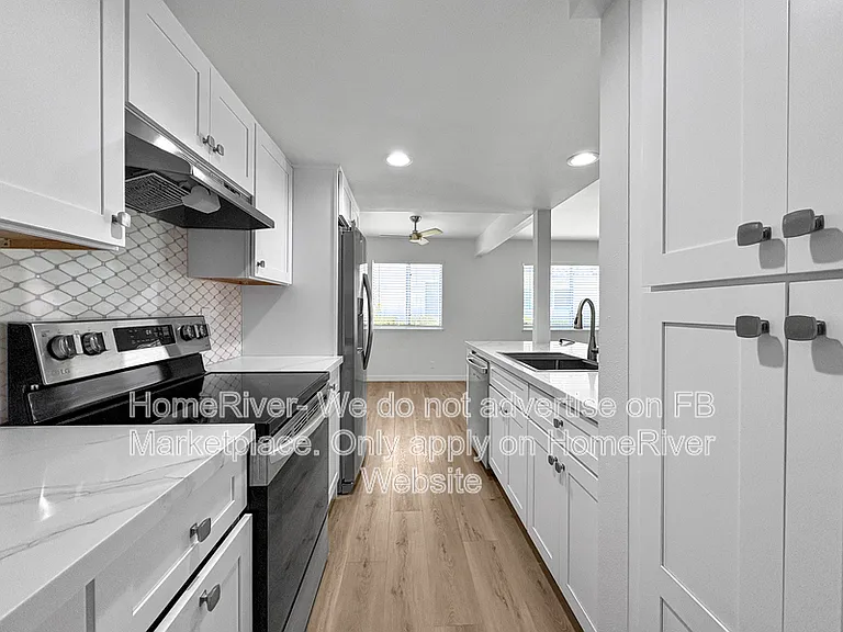 2622 Spinnaker Ave — Photo 2