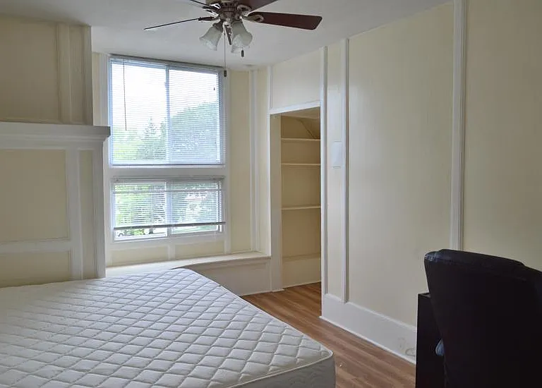 321 Westcott St #8 — Photo 5