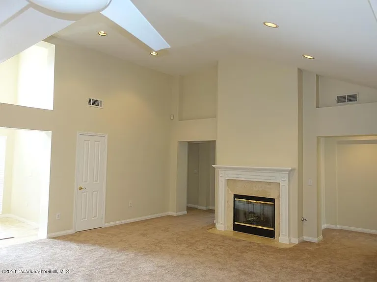 21 S Michillinda Ave — Photo 10