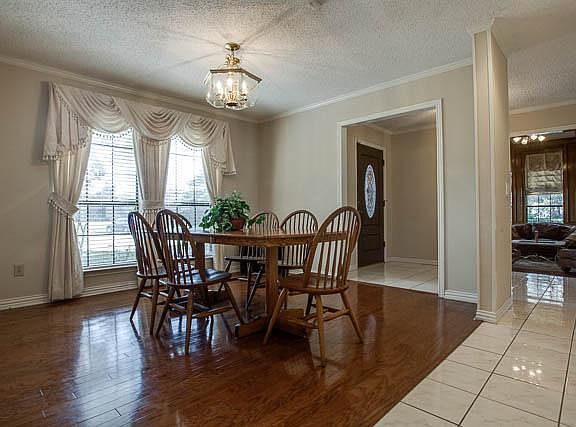 4th image of 2201 Felicia Dr