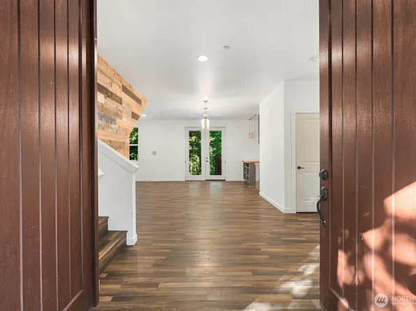 23408 253rd Avenue SE, Maple Valley, WA 98038