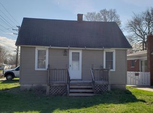 20044 Deering St, Livonia, MI 48152