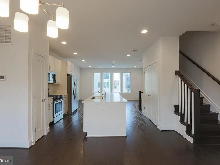 1235 Cooksie St — Photo 10