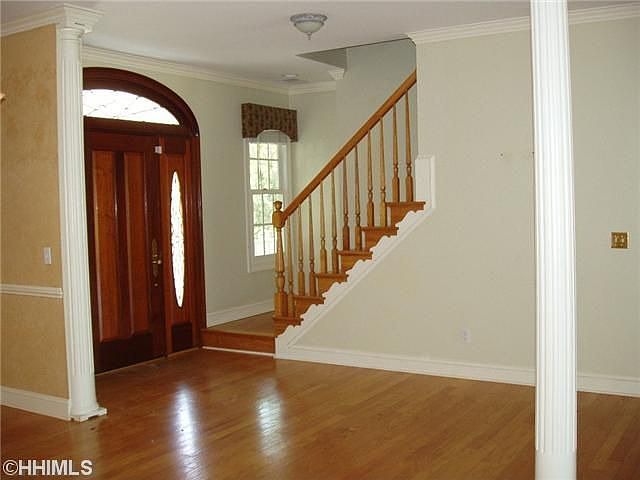 2nd image of 1 Cherry Hill Ln