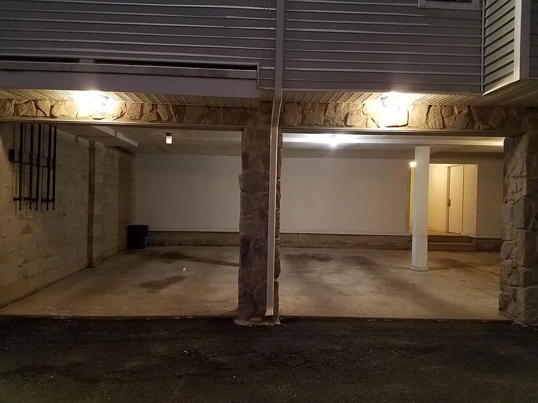 703 Jesse Way — Photo 14