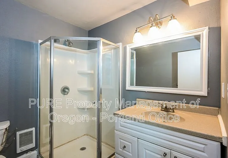 22 S Meade St #BASEMENT — Photo 8