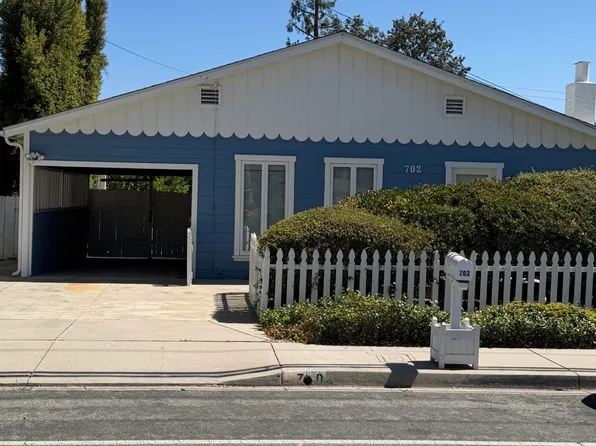 702 E Hillcrest Dr, Thousand Oaks, CA 91360