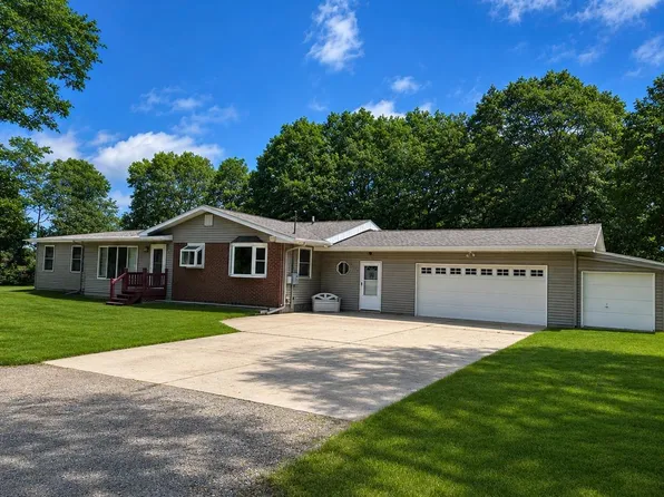 4713 Fraser Rd, Bay City, MI 48706