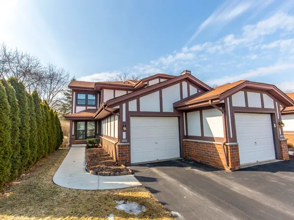 8247 S 88th St Unit 32, Franklin, WI 53132