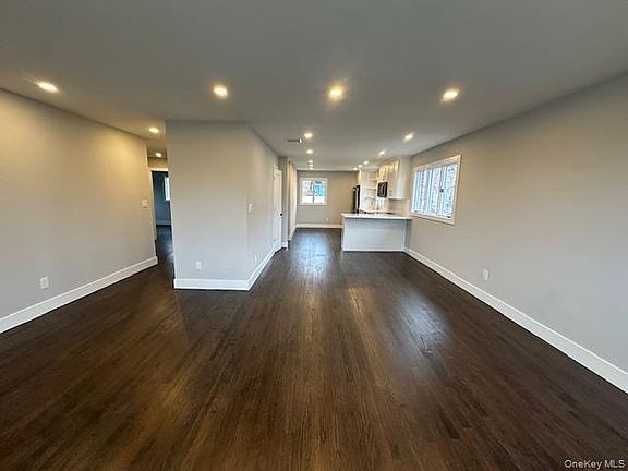 5th image of 5 Linwood Rd N Floor 2