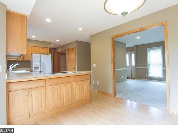 5th image of 2225 Periwinkle Ave N
