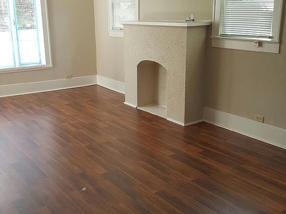 4th image of 123 E Mayfield Blvd