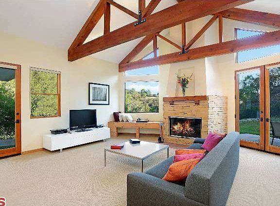 2nd image of 2365 Topanga Skyline Dr